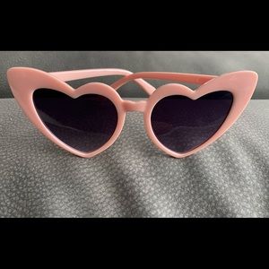 Light pink sunglasses